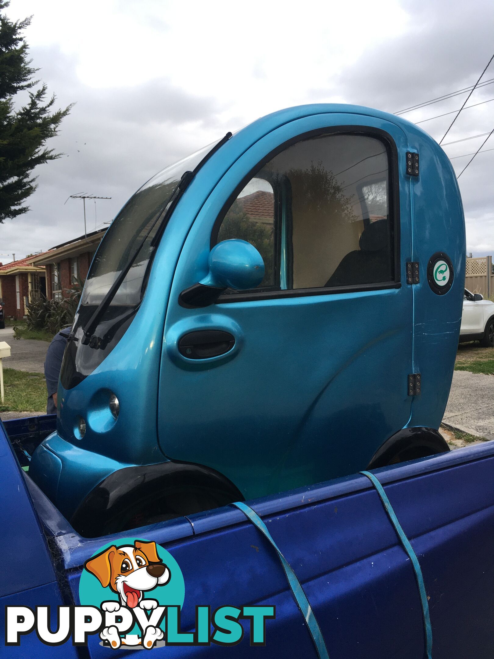 🚗🚗🚗 All weather fully enclosed electric mobility scooter 🚗🚗🚗