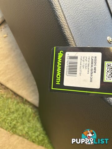 Lovely “Mammoth Woodyc” Classical hard guitar case