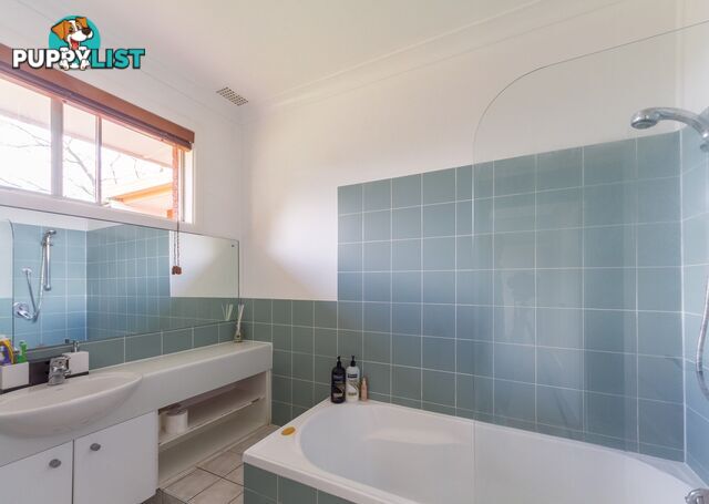 8 Scenic Drive COWRA NSW 2794