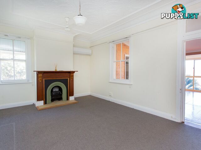 1 Carleton Street COWRA NSW 2794