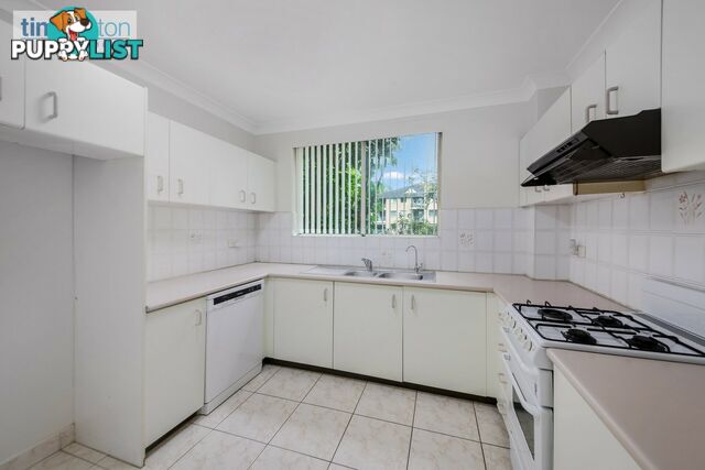 Unit 2 7 Mead Dr Chipping Norton NSW 2170