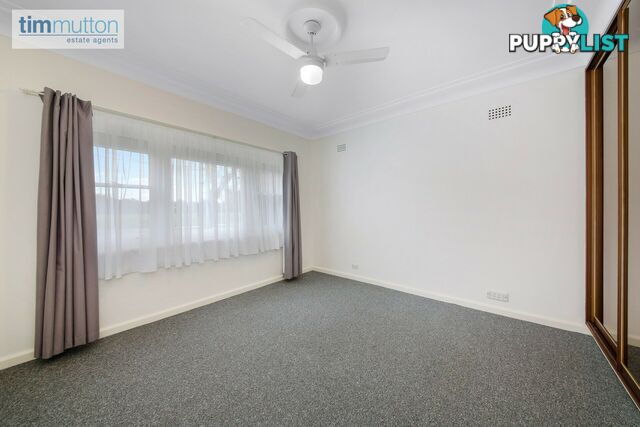 2A Lawson St Panania NSW 2213