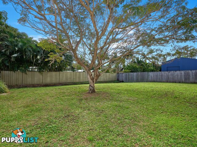 12 Norfolk Close HOLLOWAYS BEACH QLD 4878