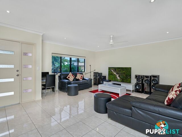 12 Norfolk Close HOLLOWAYS BEACH QLD 4878