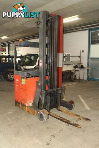 Linde R14 Ride On Reach Truck