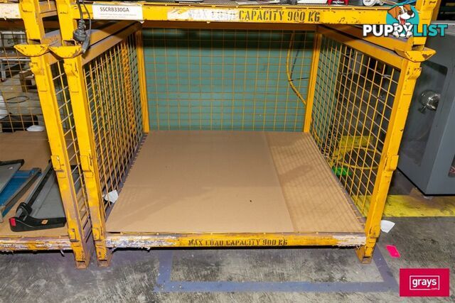 Steel Mesh Open Front Cage