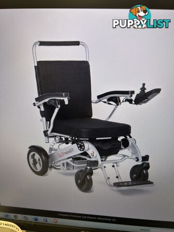 Premium electric mobility wheelchair