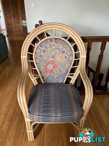 Dining Table and 6 chairs