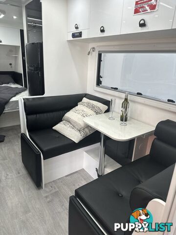 2023 New Age MANTA RAY - PRICE GREATLY REDUCED!