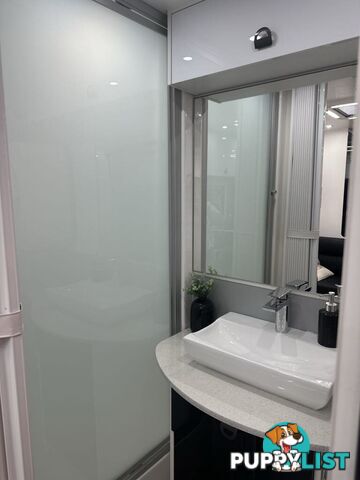 2023 New Age MANTA RAY - PRICE GREATLY REDUCED!