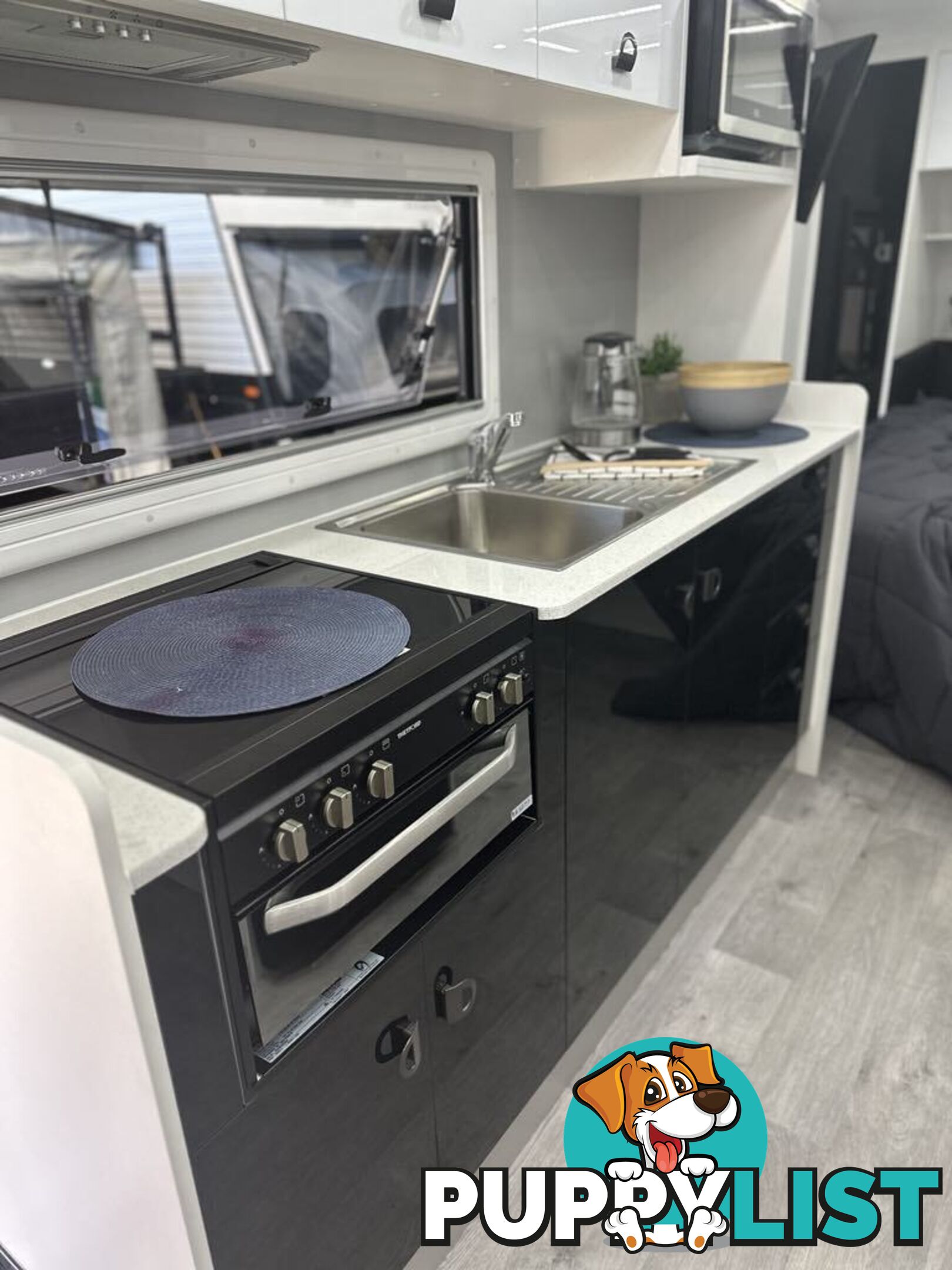 2023 New Age MANTA RAY - PRICE GREATLY REDUCED!