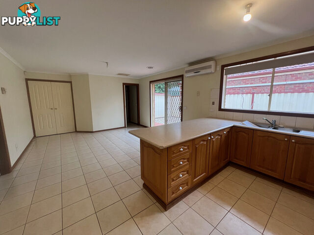 32 Waratah Drive Altona Meadows VIC 3028