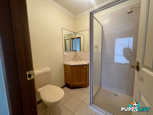 32 Waratah Drive Altona Meadows VIC 3028