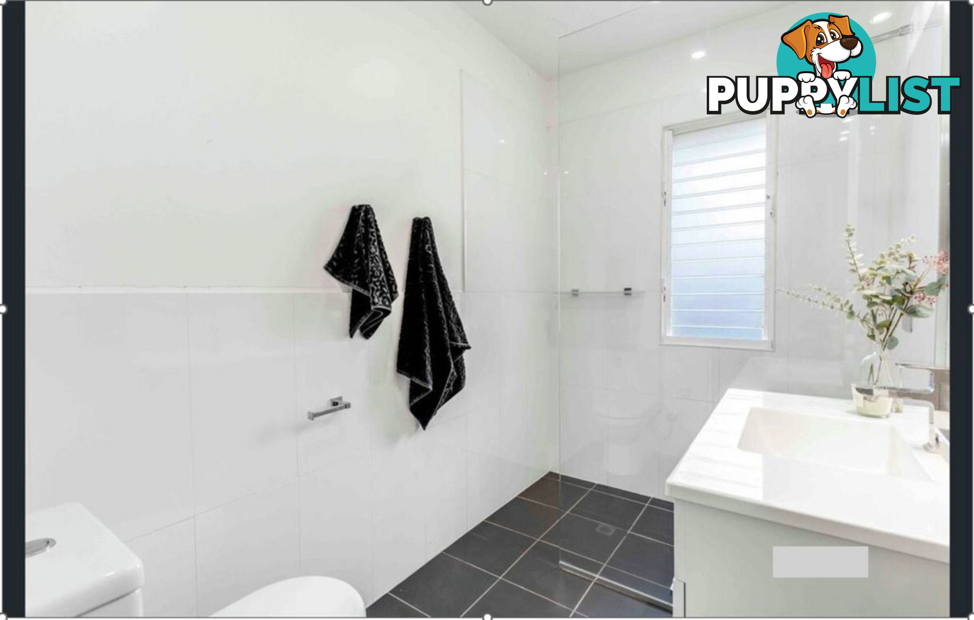 207 CHATSWORTH Road Coorparoo QLD 4151