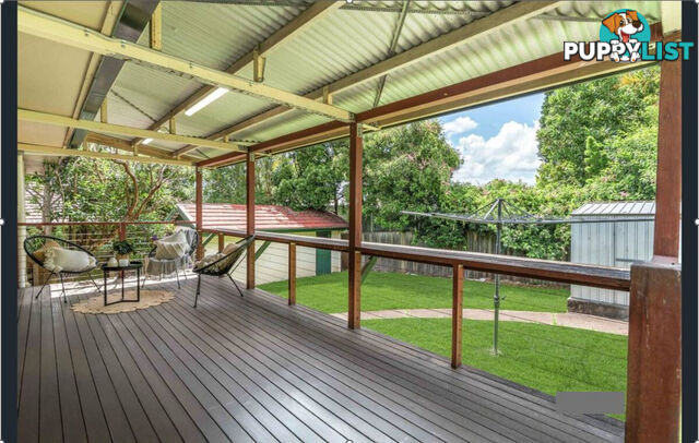 207 CHATSWORTH Road Coorparoo QLD 4151