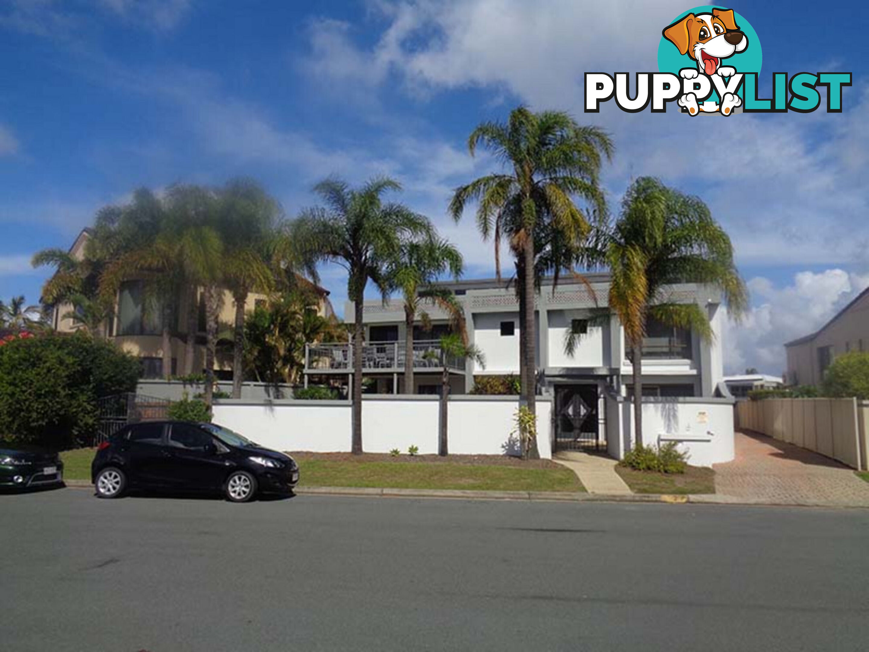 2 Runaway Bay Avenue Runaway Bay QLD 4216