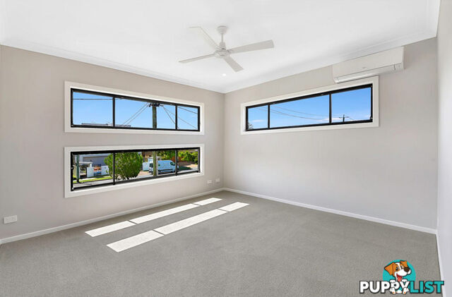 2 24 Abalone Avenue Paradise Point QLD 4216