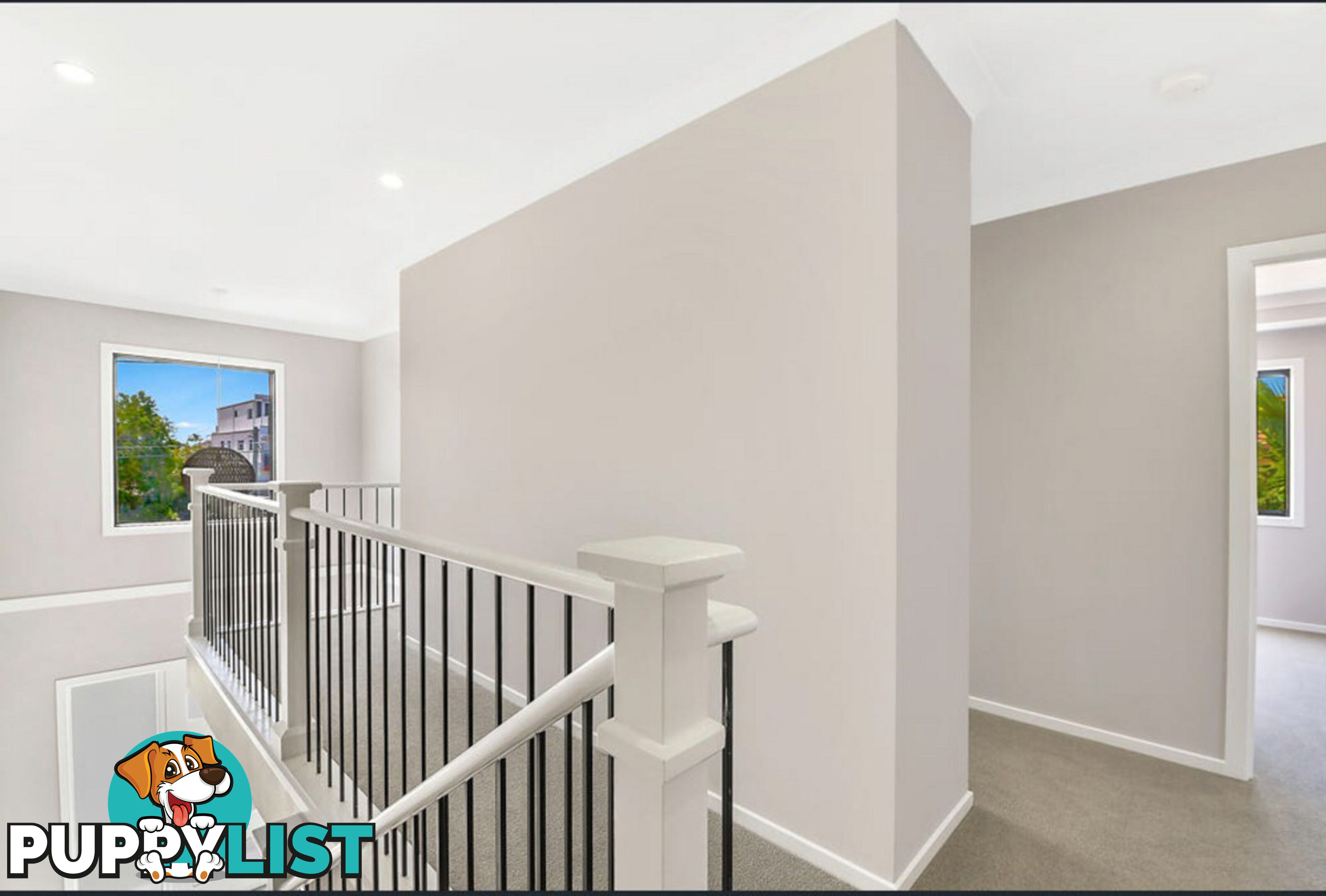 2 24 Abalone Avenue Paradise Point QLD 4216