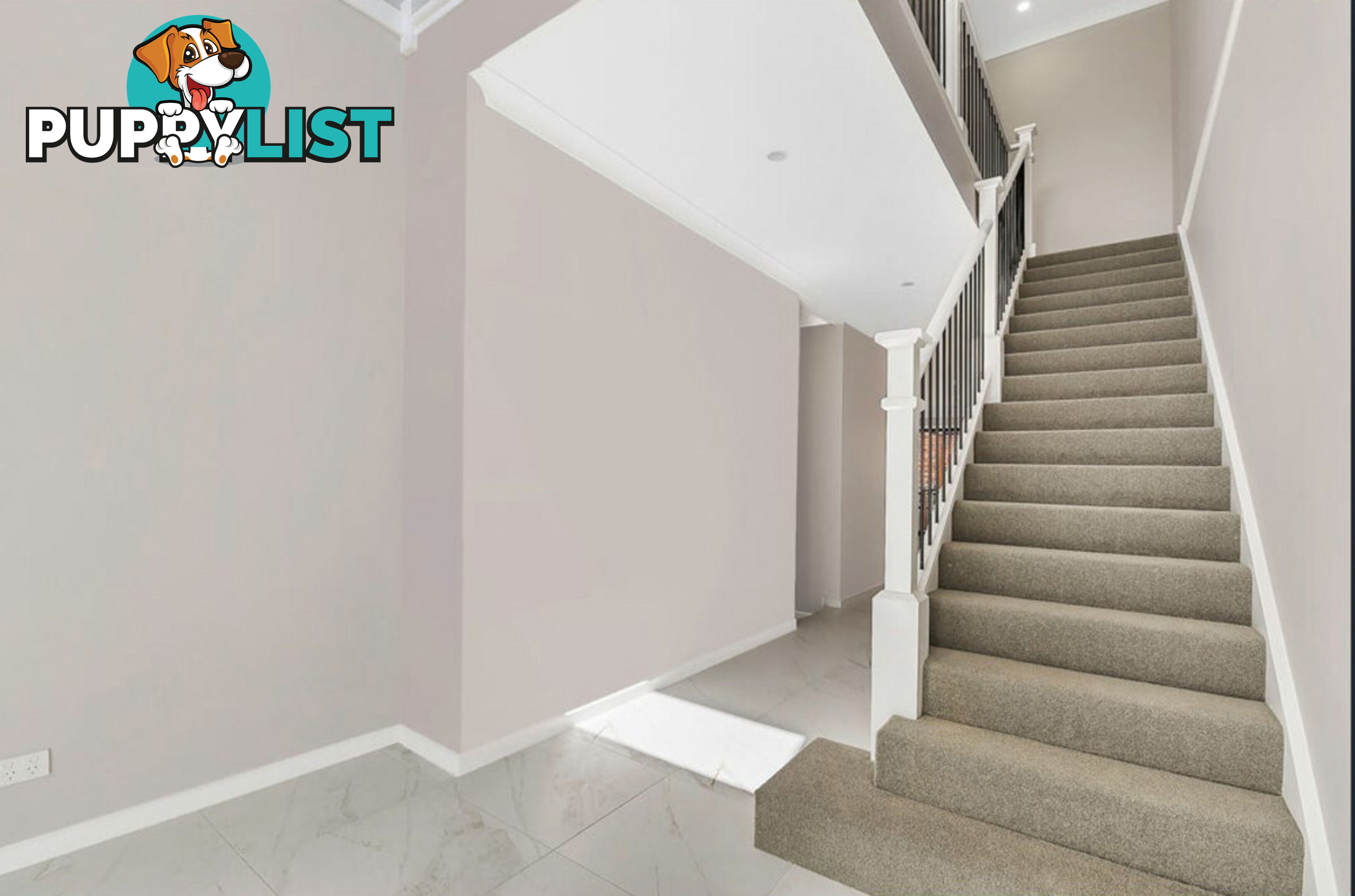 2 24 Abalone Avenue Paradise Point QLD 4216