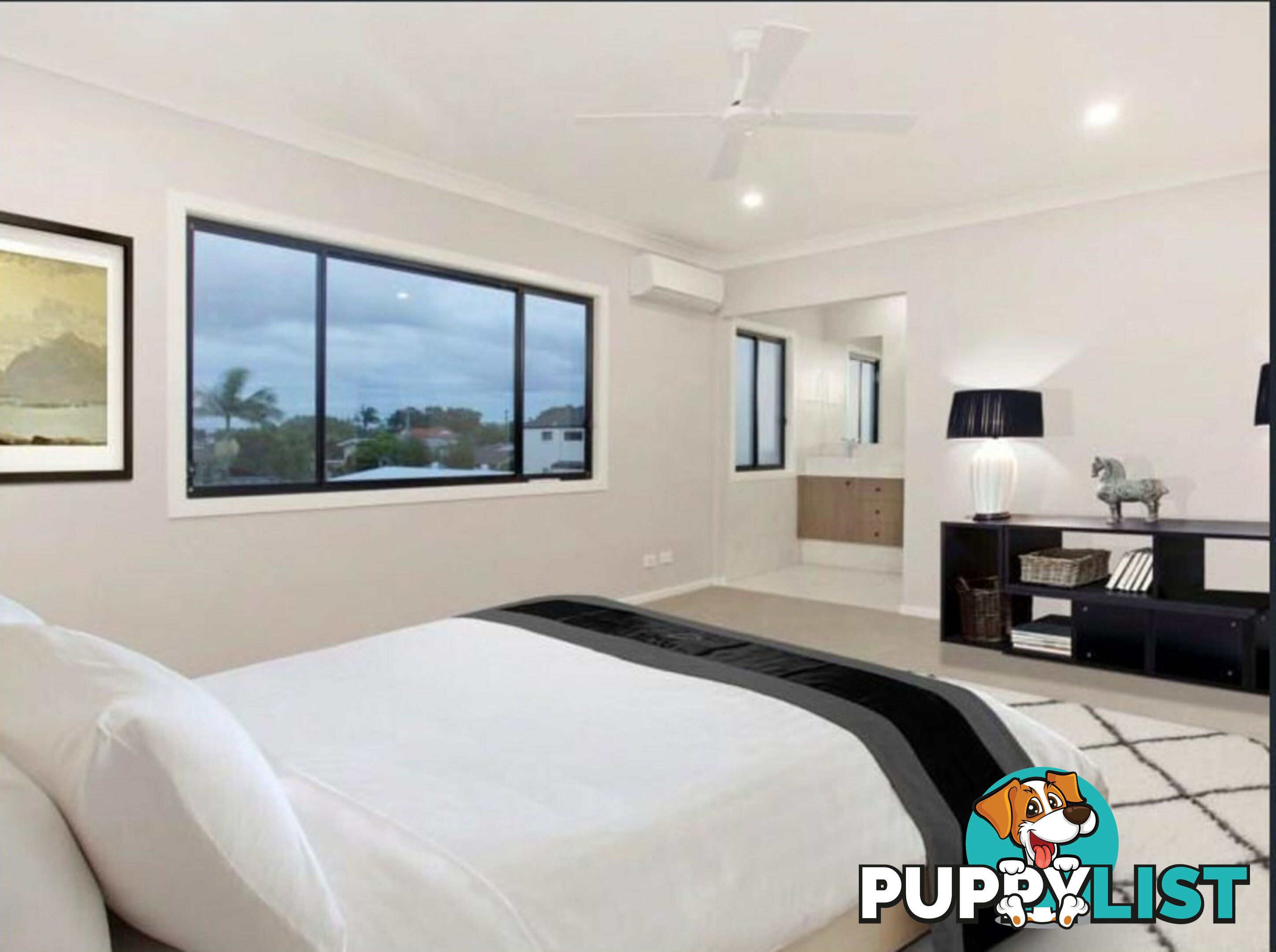 2 24 Abalone Avenue Paradise Point QLD 4216