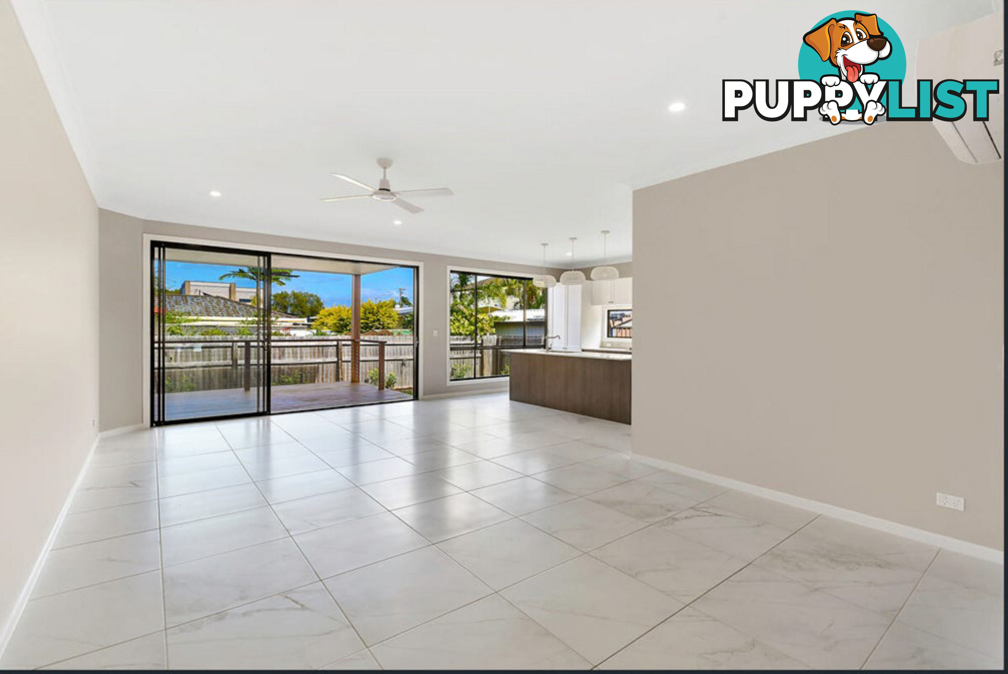 2 24 Abalone Avenue Paradise Point QLD 4216