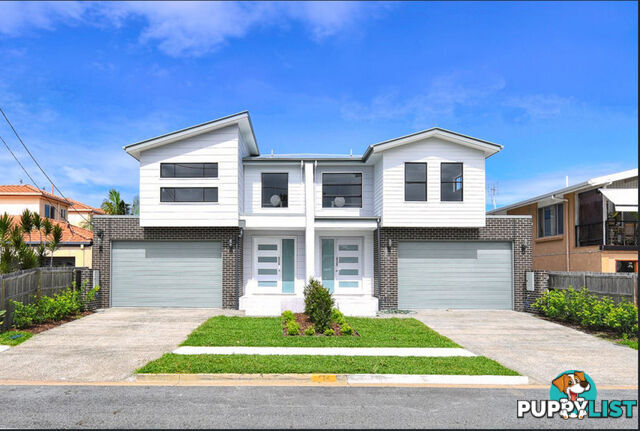 2 24 Abalone Avenue Paradise Point QLD 4216