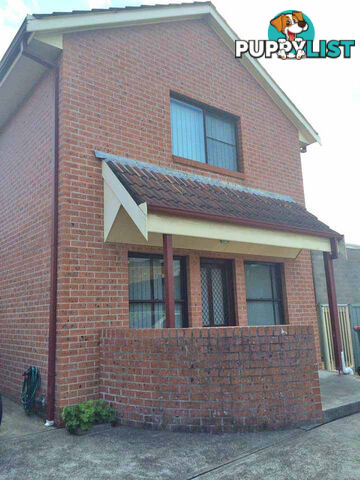 4 210 Denison Street Hamilton NSW 2303