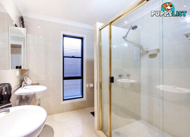 6 Monte Vista Court Broadbeach Waters QLD 4218