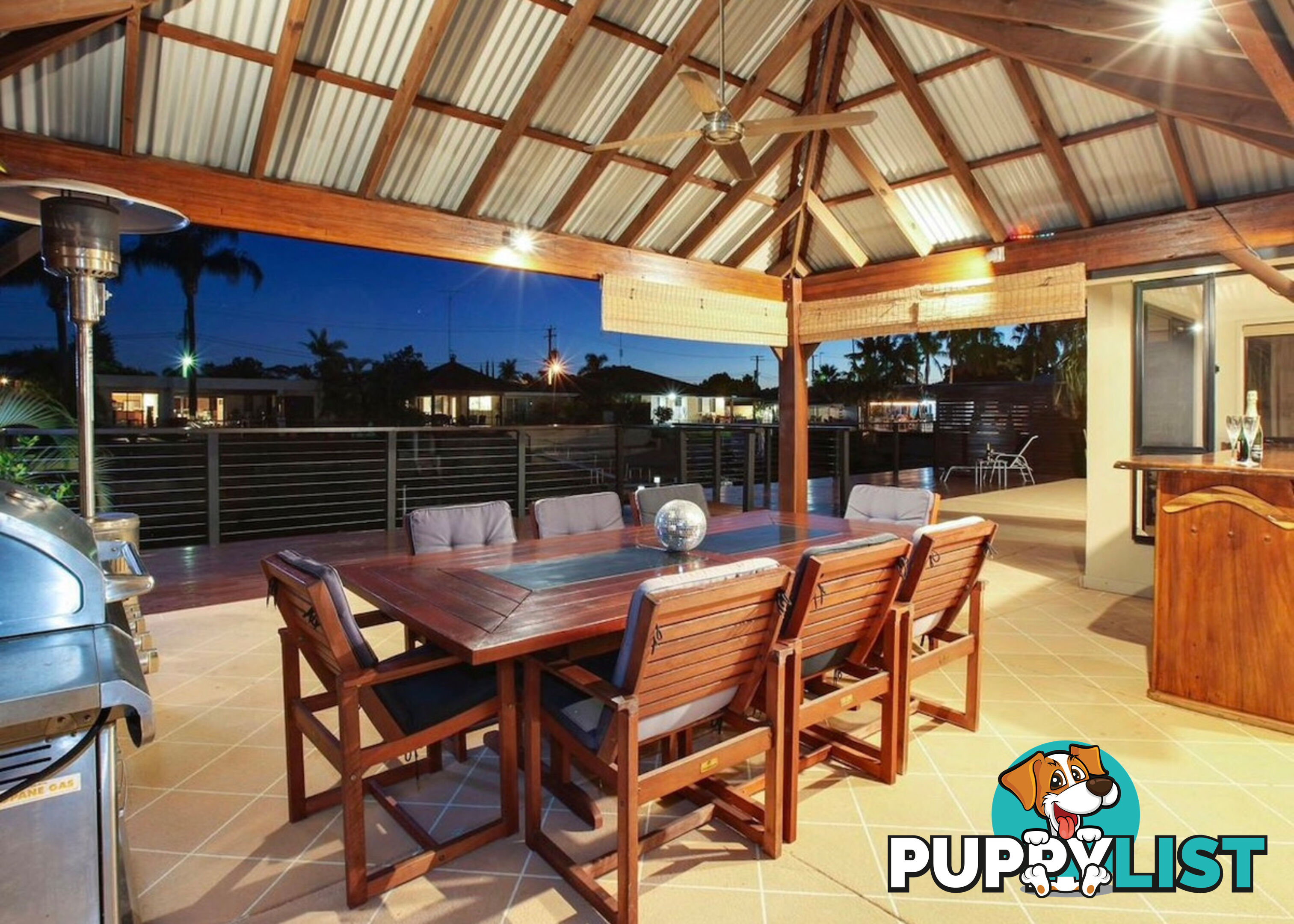 6 Monte Vista Court Broadbeach Waters QLD 4218