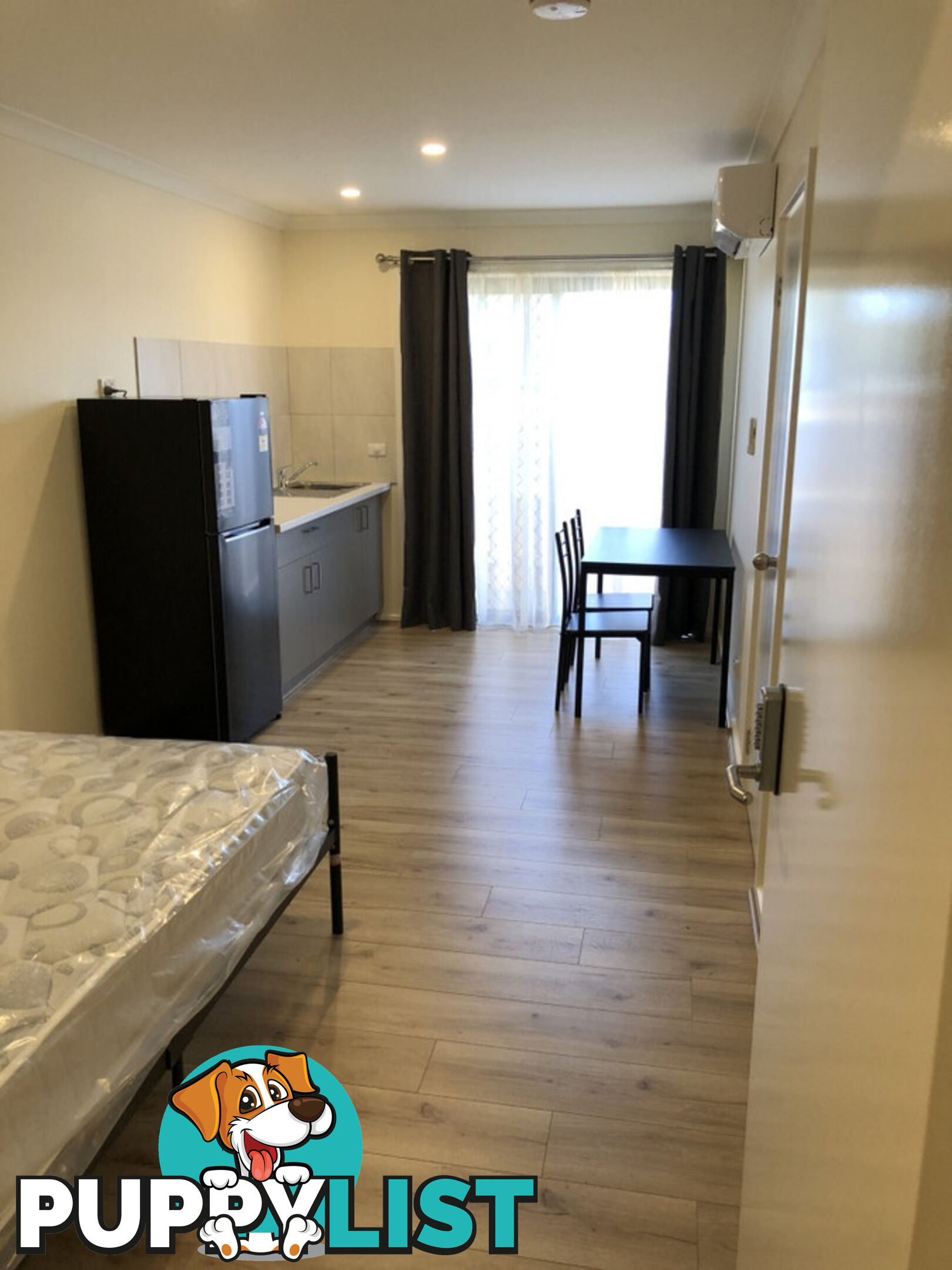 4 29 Potter Street Dandenong VIC 3175