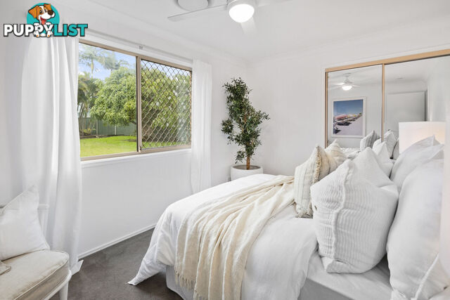 16 Ridgewood Court Burleigh Waters QLD 4220