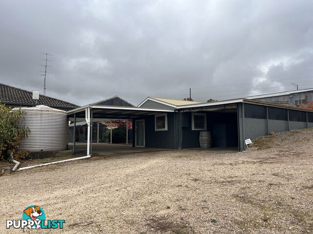 50 Roach Road Stanley Flat SA 5453