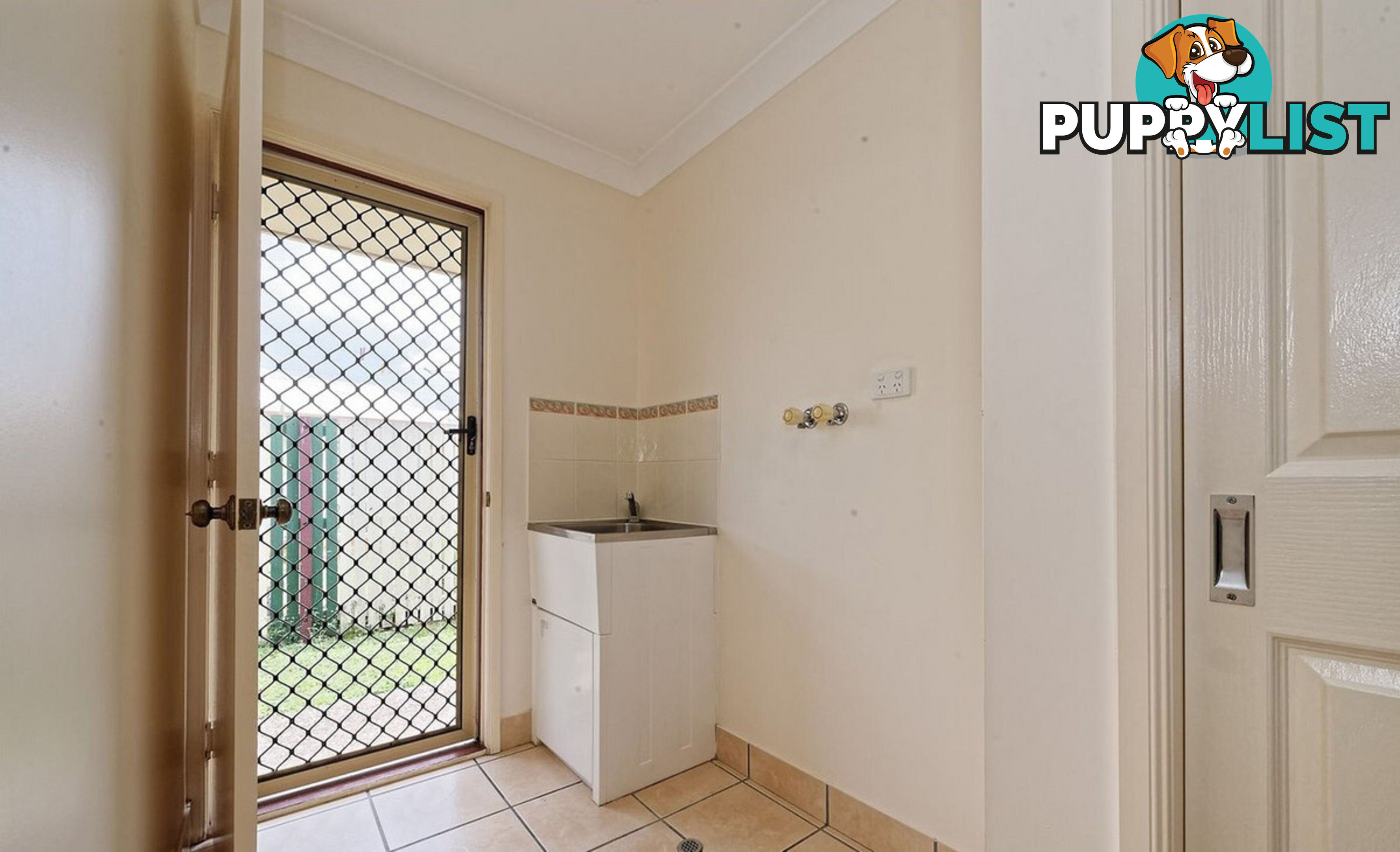 9 Warner Avenue Norman Gardens QLD 4701