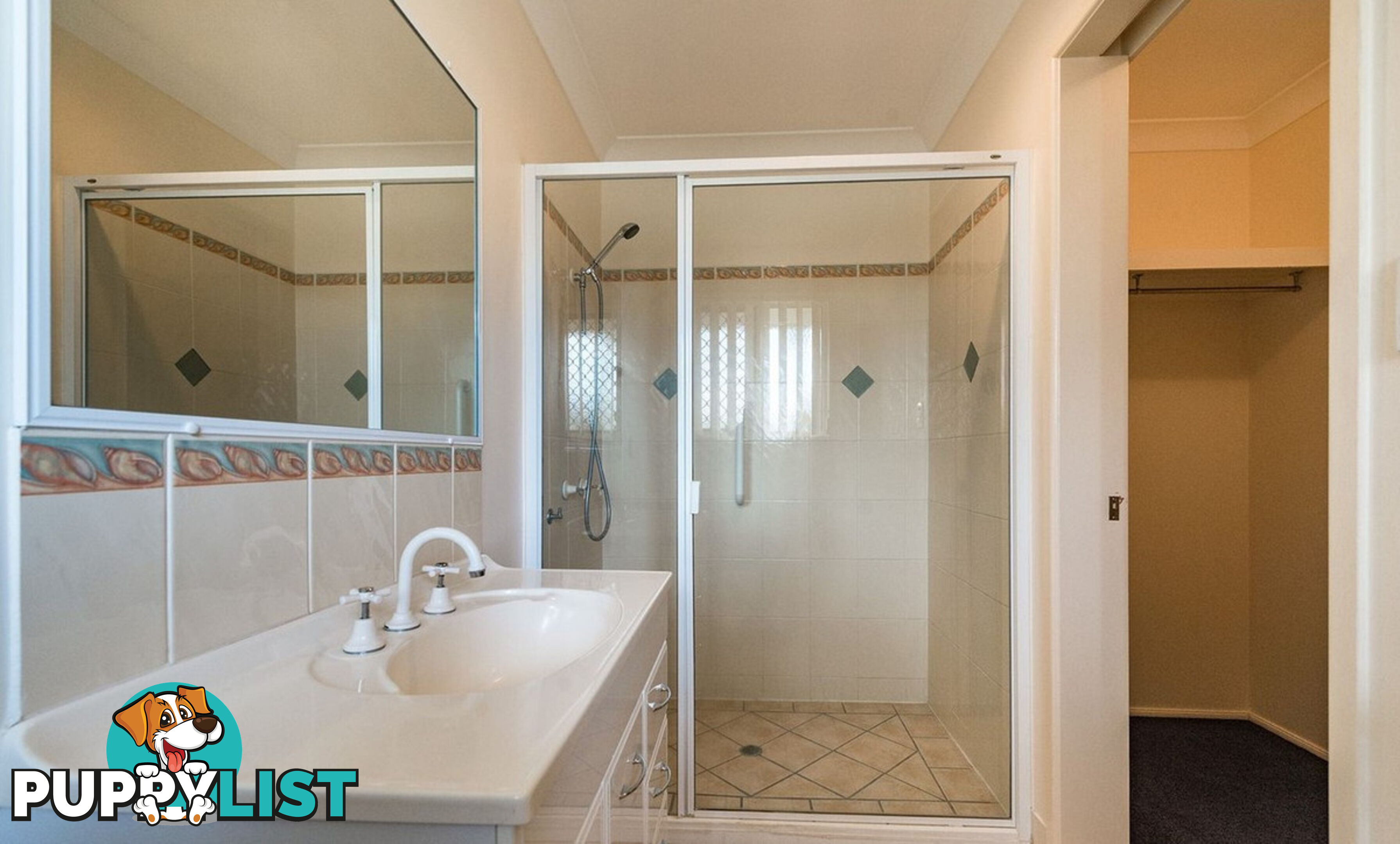9 Warner Avenue Norman Gardens QLD 4701