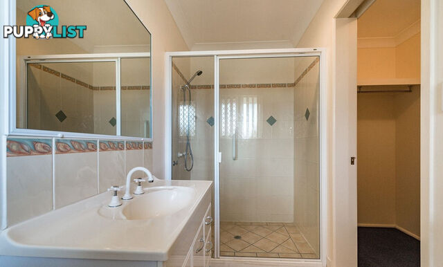9 Warner Avenue Norman Gardens QLD 4701