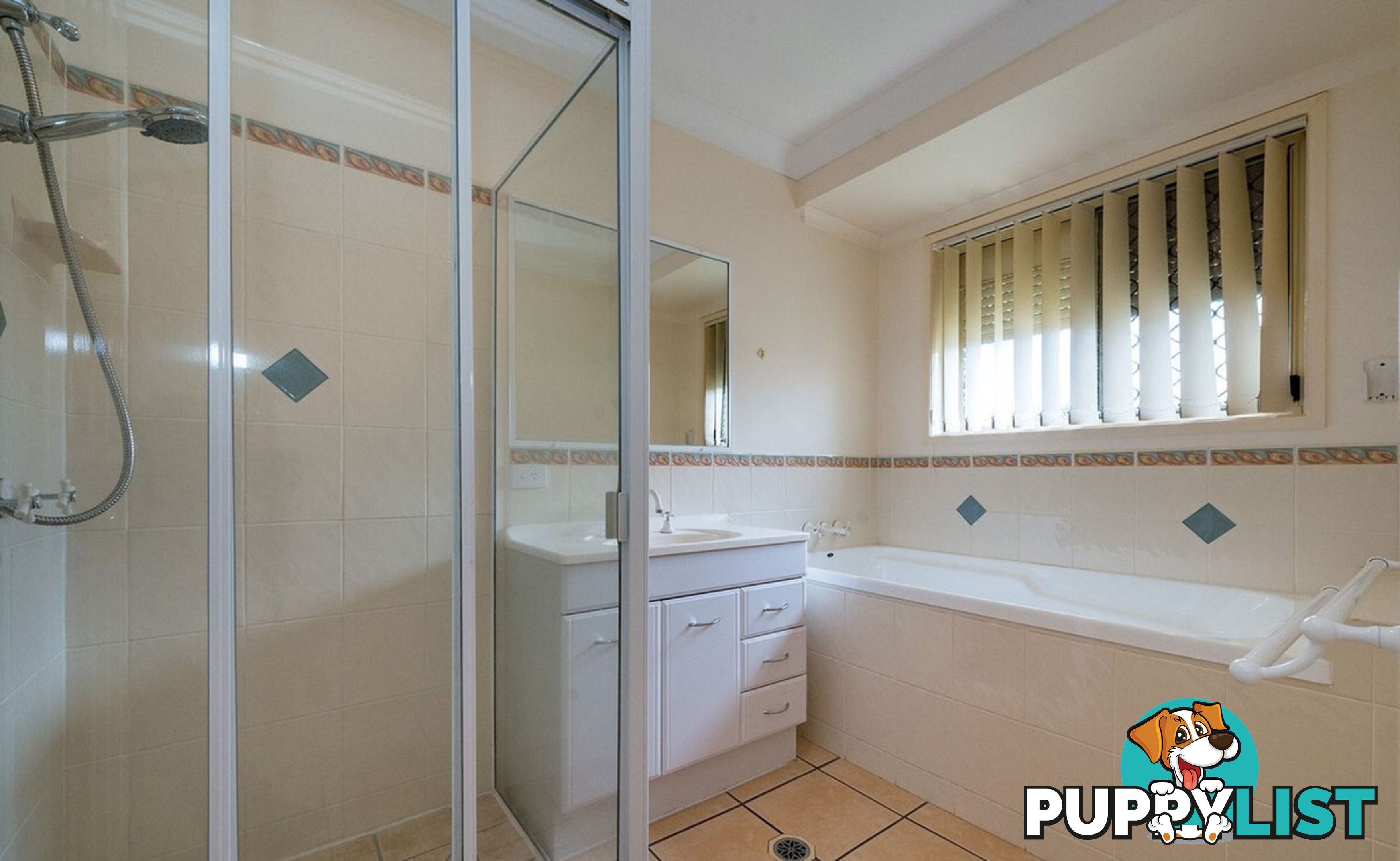 9 Warner Avenue Norman Gardens QLD 4701