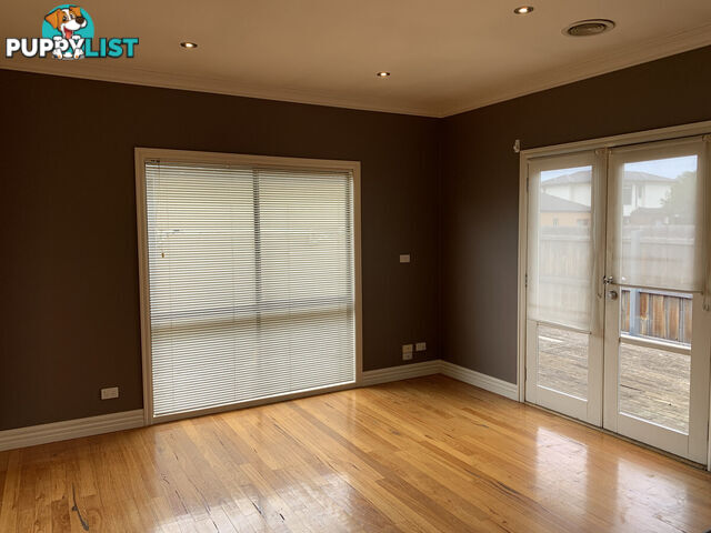 9a McLennan Street Braybrook VIC 3019