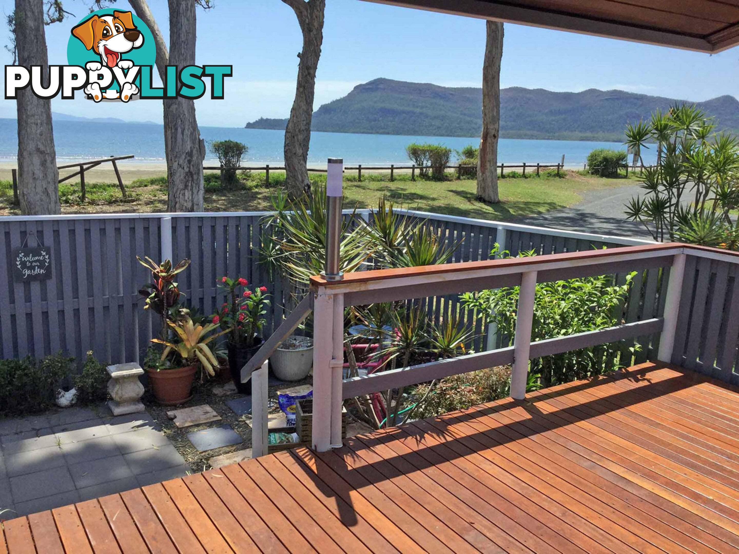 10 Ward Esplanade Ball Bay QLD 4741