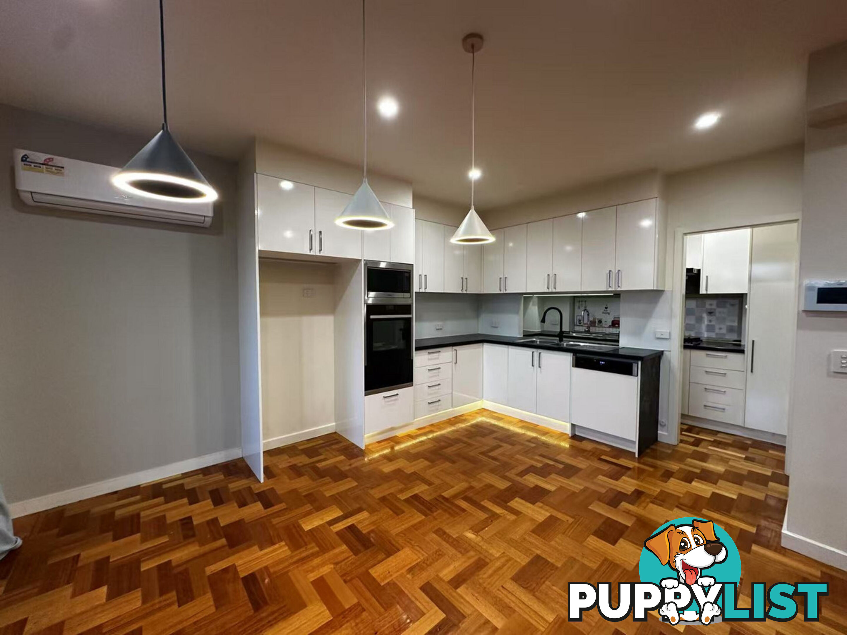 18 Adelaide Street Mckinnon VIC 3204