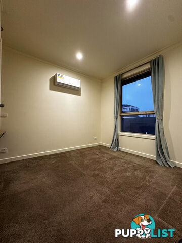 18 Adelaide Street Mckinnon VIC 3204