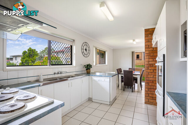 19 Sunstone Street Manly West QLD 4179