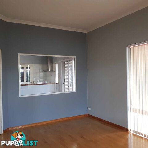 15 Kingsland Loop Canning Vale WA 6155