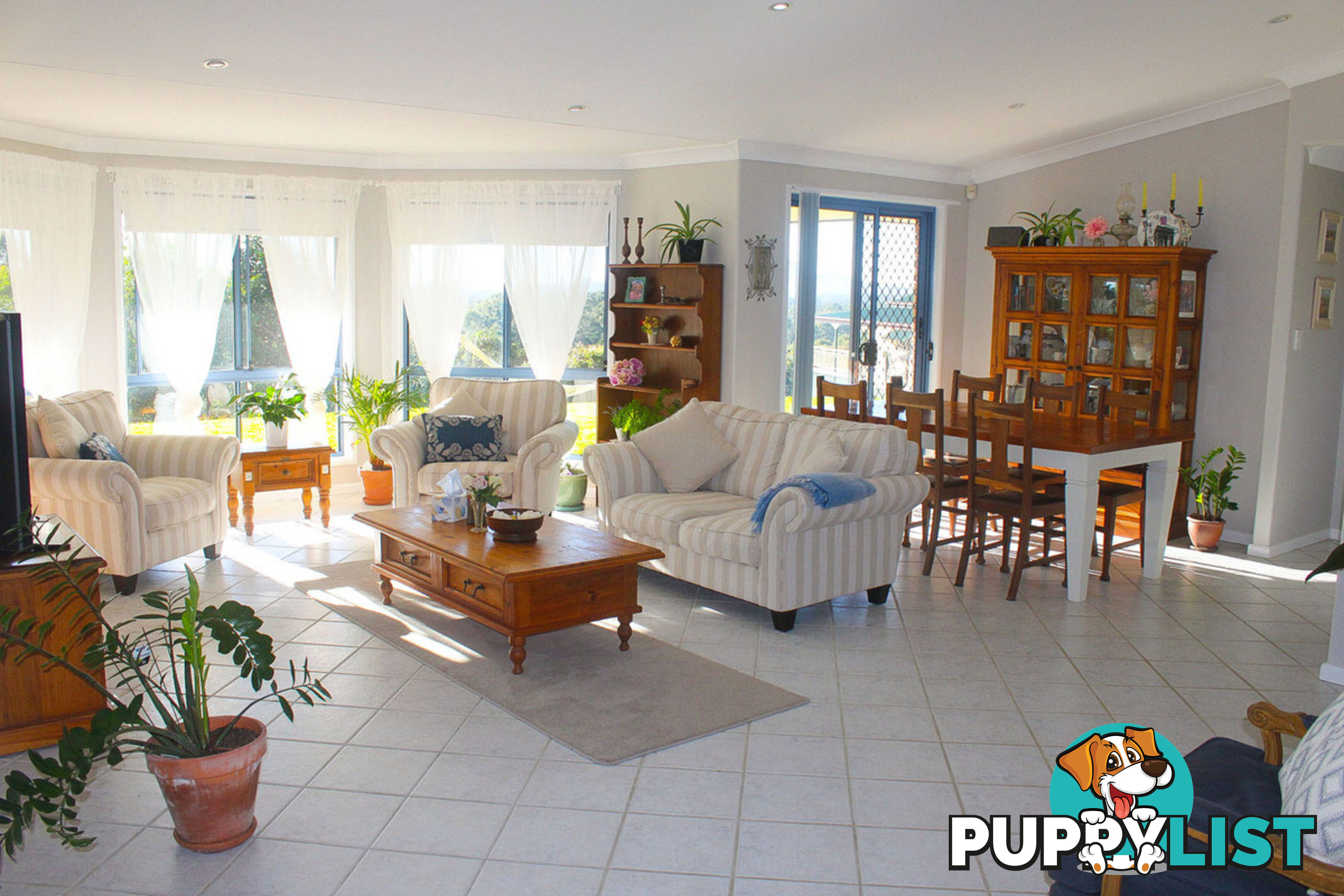 18 Myrtle Court Black Mountain QLD 4563