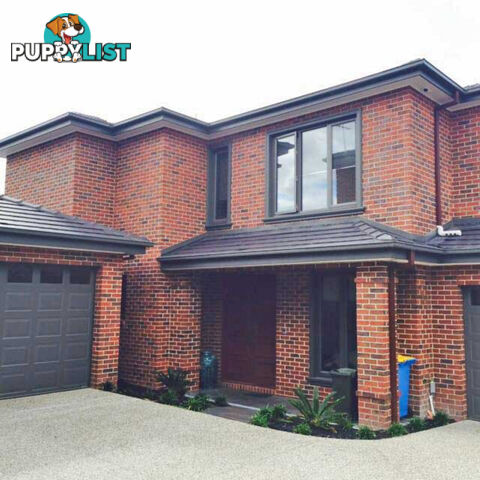 2 15 Orange Grove Camberwell VIC 3124