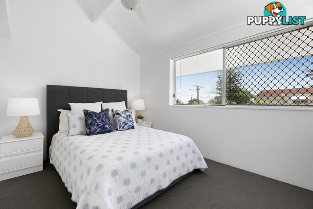 2 17 Margit Street Sunrise Beach QLD 4567