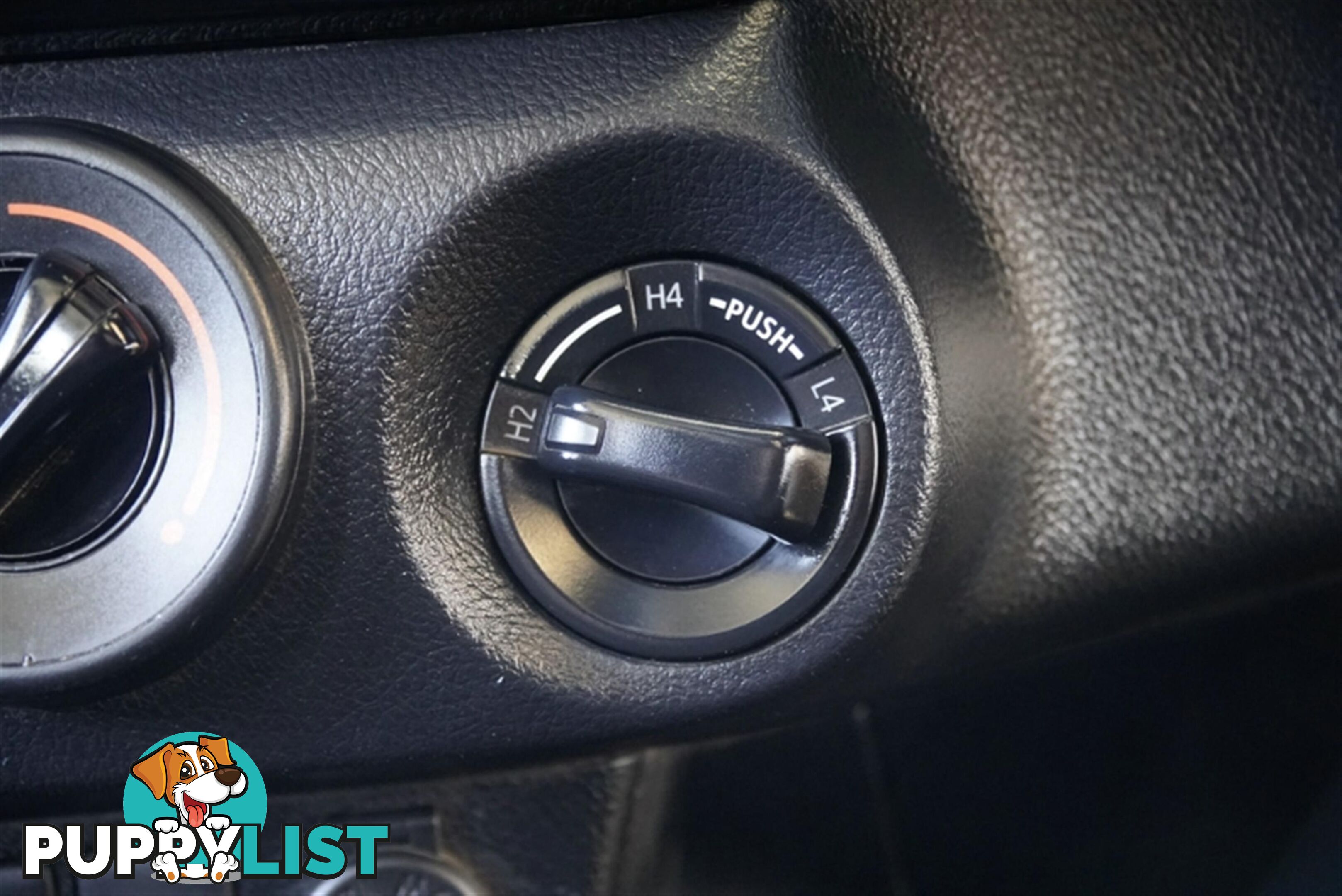 2019 TOYOTA HILUX SR DUAL CAB GUN126R CAB CHASSIS