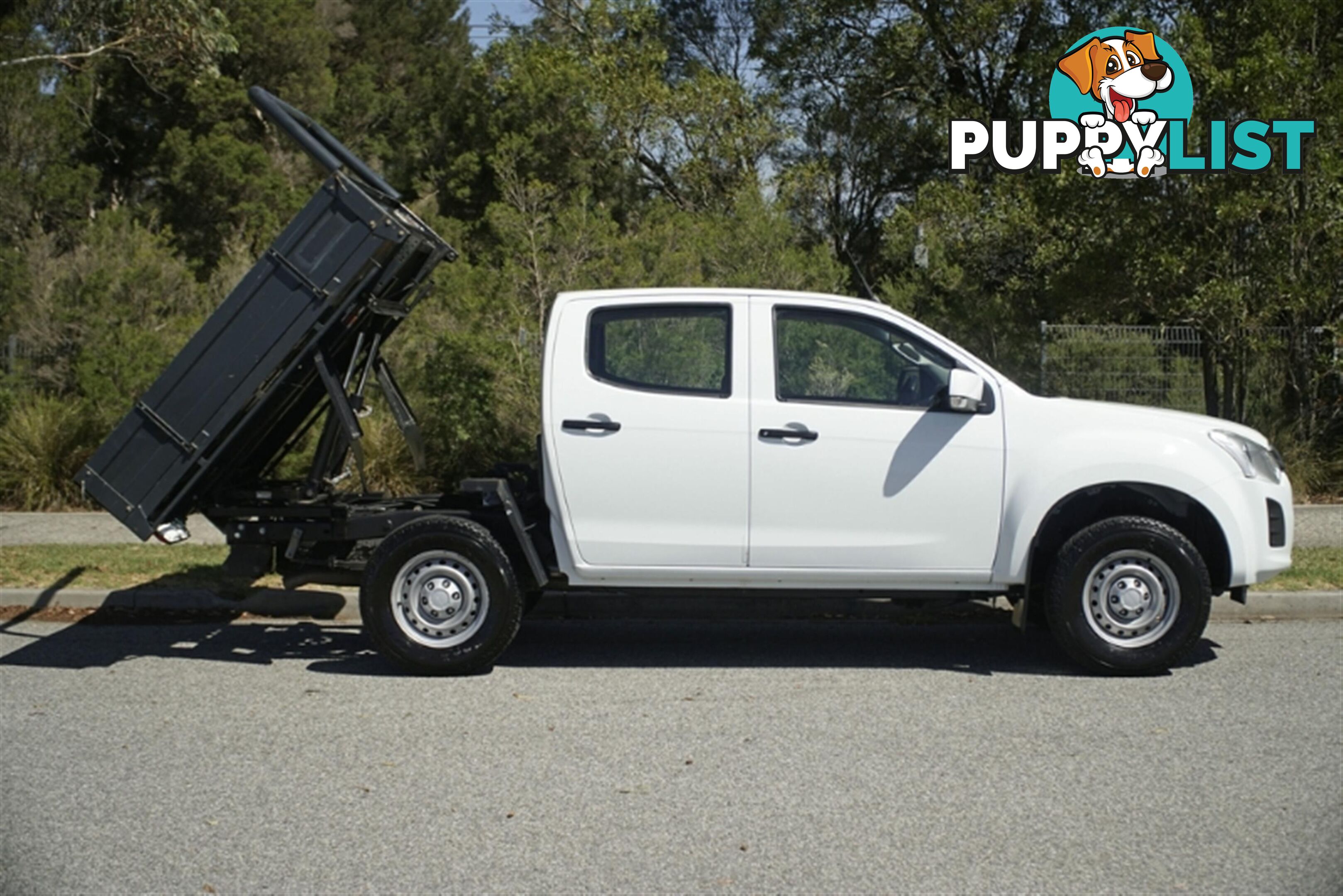 2017 ISUZU D-MAX SX DUAL CAB MY17 CAB CHASSIS