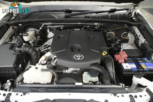 2018 TOYOTA HILUX SR DUAL CAB GUN126R CAB CHASSIS