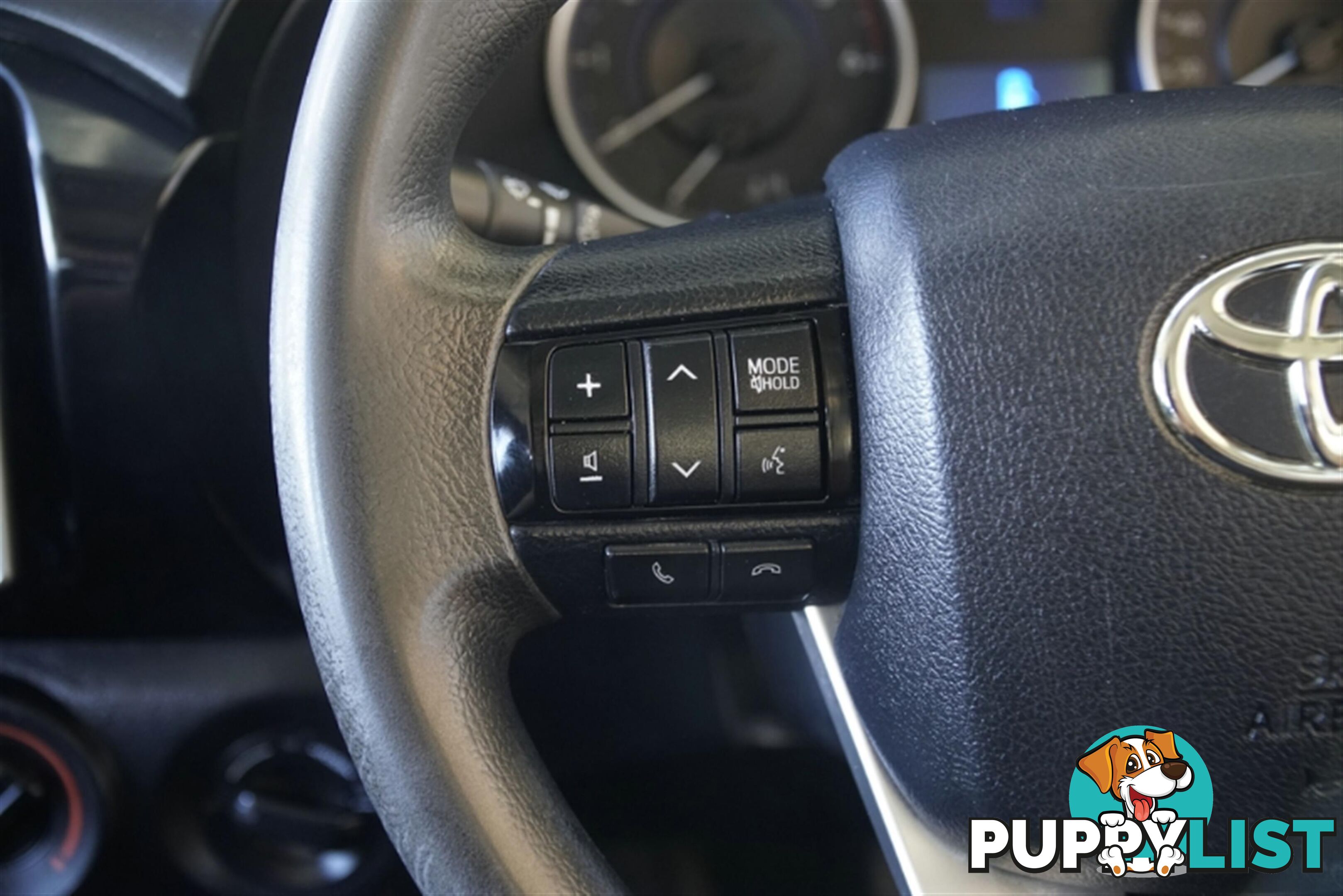 2017 TOYOTA HILUX SR DUAL CAB GUN126R CAB CHASSIS