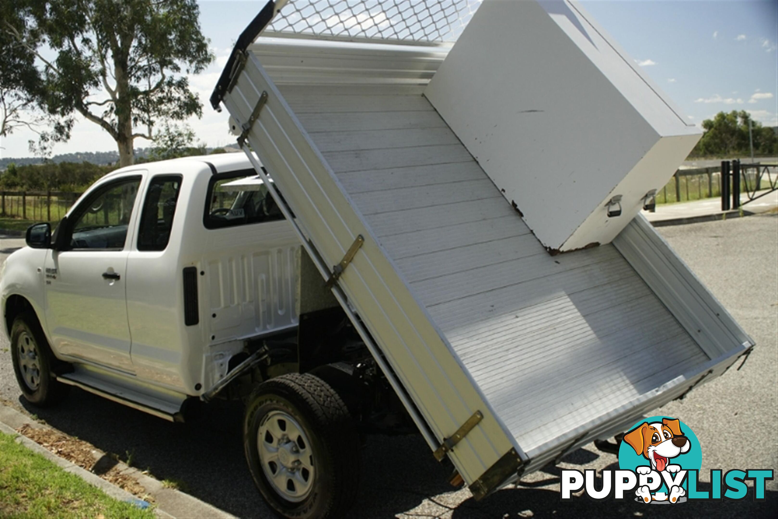 2010 TOYOTA HILUX SR EXTENDED CAB KUN26R MY10 CAB CHASSIS